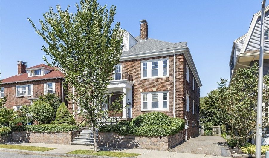 41 Concord Ave, Belmont, MA 02478 - 8 Beds, 6 Bath
