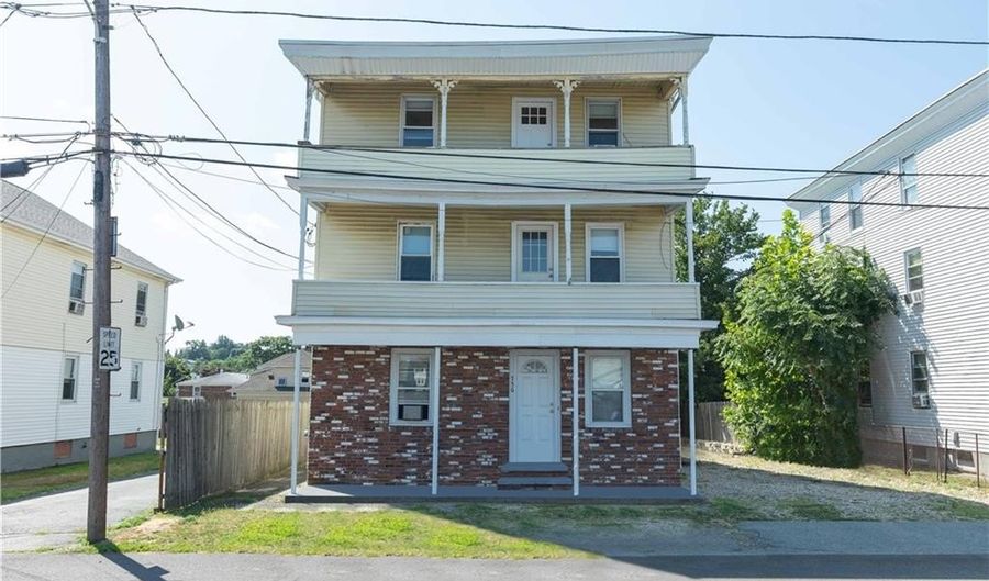 156 Urban Ave 3, North Providence, RI 02904 - 2 Beds, 1 Bath