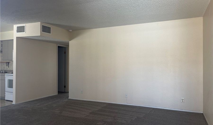 524 FIR St 102, Boulder City, NV 89005 - 2 Beds, 2 Bath
