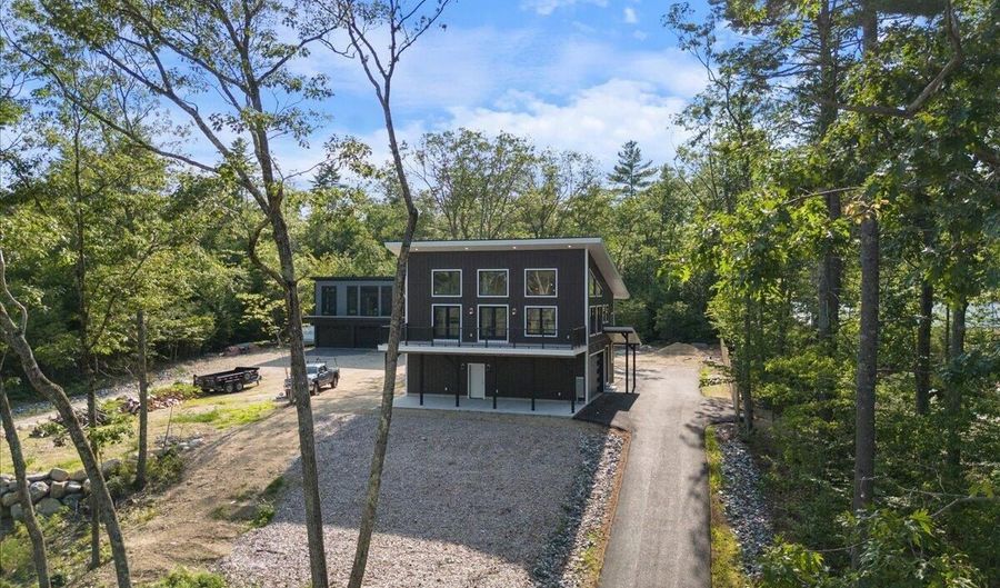 676 Sebago Road Rd, Sebago, ME 04029 - 3 Beds, 4 Bath