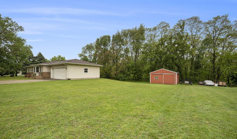 3042 Grandview Dr, Allegan, MI 49010 - 3 Beds, 2 Bath