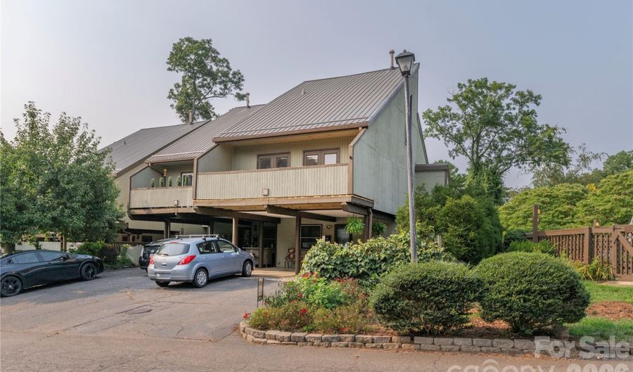 30 Maple Ridge Ln, Asheville, NC 28806 - 3 Beds, 3 Bath