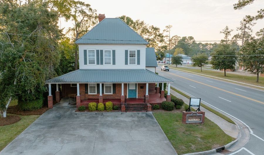 4 S Lee, Baxley, GA 31513 - 0 Beds, 0 Bath