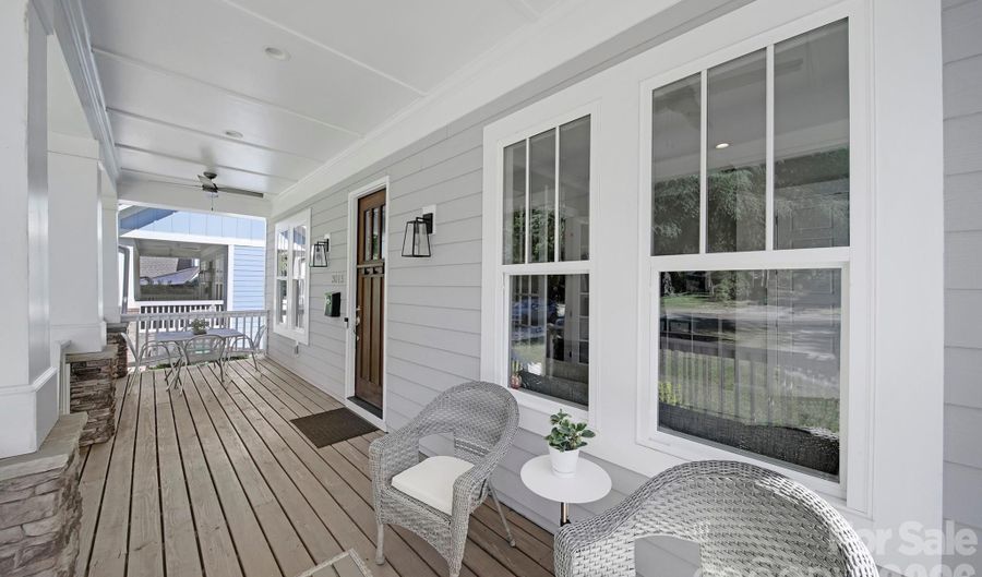 3015 Commonwealth Ave, Charlotte, NC 28205 - 4 Beds, 4 Bath