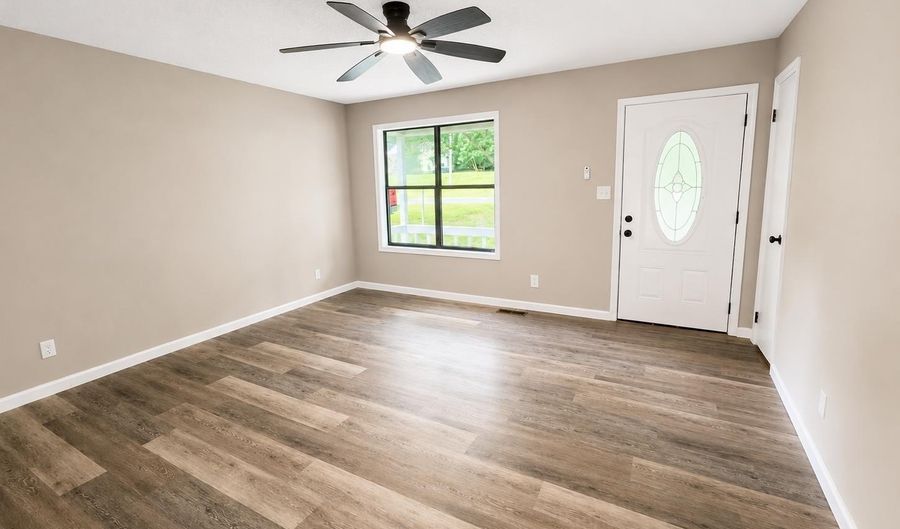 439 W 64TH St, Anniston, AL 36206 - 3 Beds, 2 Bath