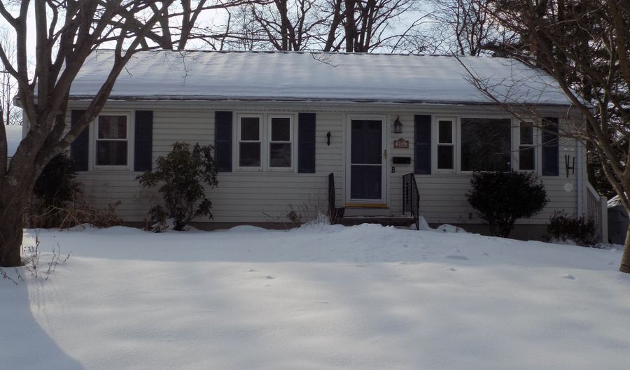 206 Burton St, Bristol, CT 06010 - 3 Beds, 1 Bath