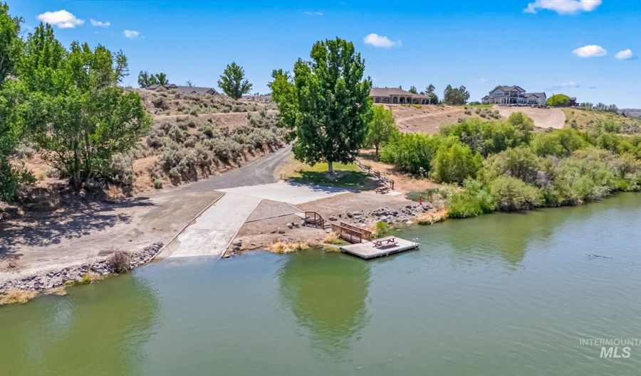 4525 Kanaka Ct, Buhl, ID 83316 - 3 Beds, 4 Bath