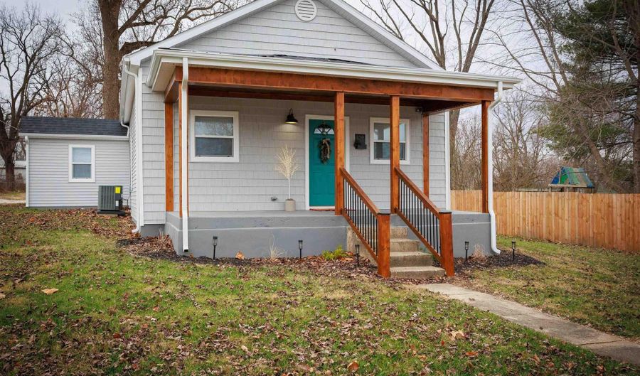 109 W Monroe St, Attica, IN 47918 - 3 Beds, 2 Bath