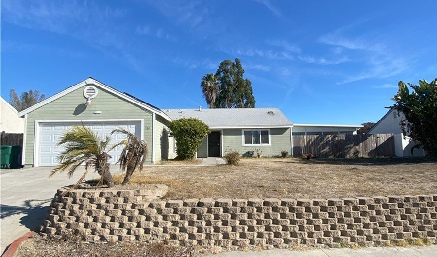 709 Isidore St, Oceanside, CA 92057 - 3 Beds, 2 Bath