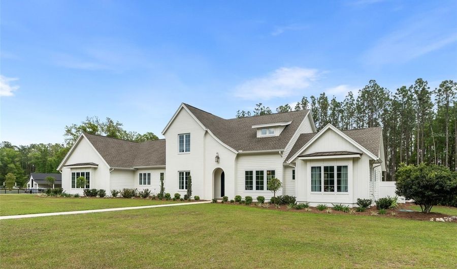 14503 NW 50TH Pl, Alachua, FL 32615 - 4 Beds, 4 Bath