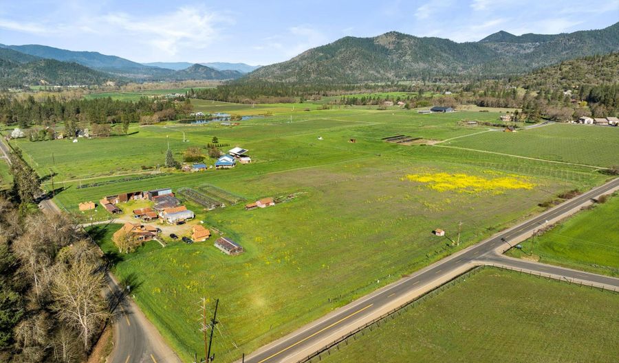 13990 N Applegate Rd, Applegate, OR 97530 - 2 Beds, 1 Bath