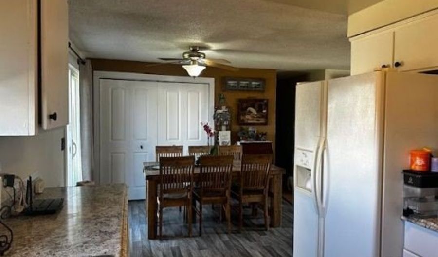 801 Smith St, Alturas, CA 96101 - 3 Beds, 2 Bath