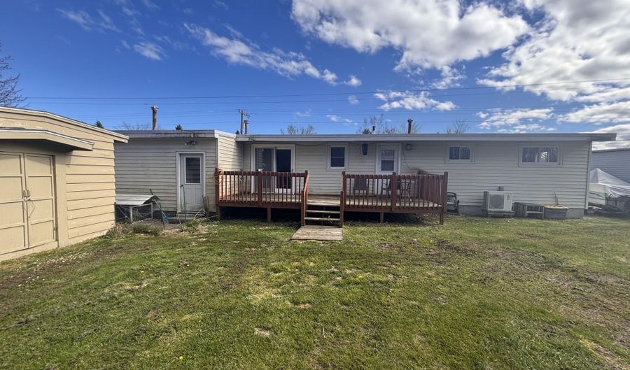 1098 Wayne Rd, Alpena, MI 49707 - 3 Beds, 2 Bath