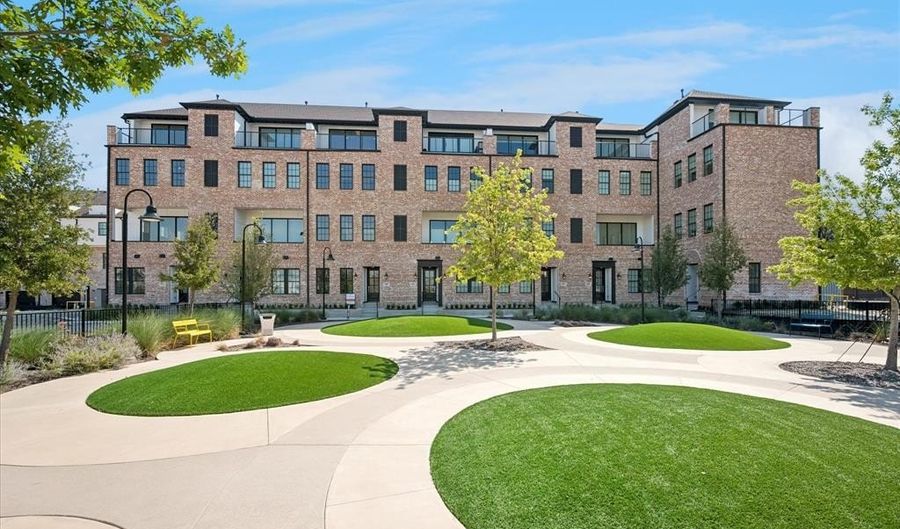 6011 Laurel Ln, Addison, TX 75001 - 4 Beds, 5 Bath