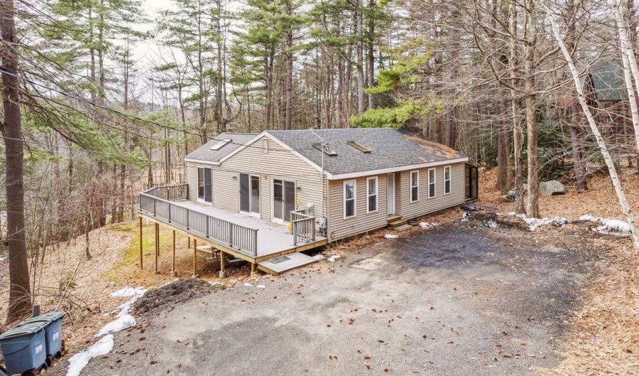 28 Forest Ave, Gilford, NH 03249 - 2 Beds, 3 Bath