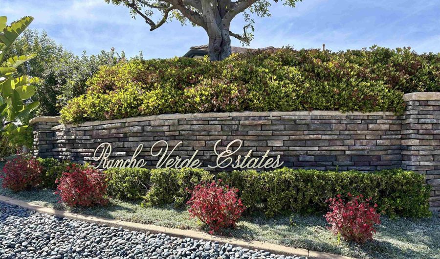 1533 Hamilton Ln, Escondido, CA 92029 - 4 Beds, 3 Bath