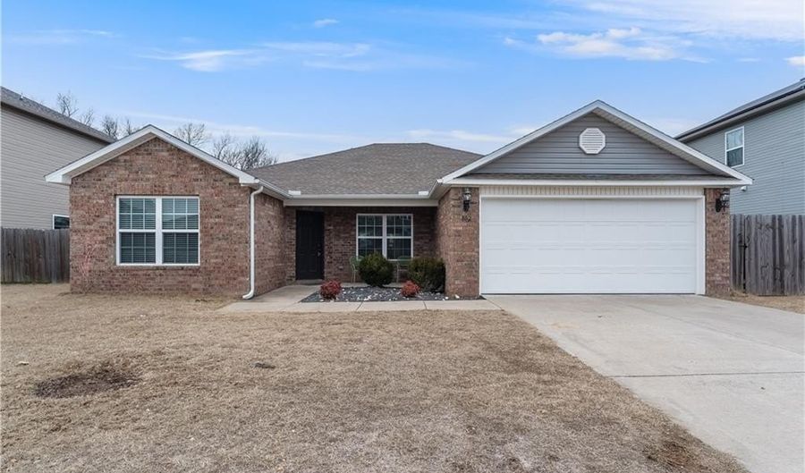 802 SW Green World St, Bentonville, AR 72712 - 4 Beds, 2 Bath
