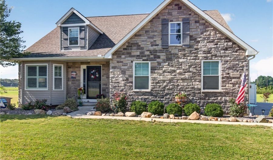 48600 Middle Ridge Rd, Amherst, OH 44001 - 3 Beds, 3 Bath