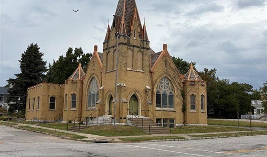 600 Henry St, Alton, IL 62002 - 0 Beds, 0 Bath