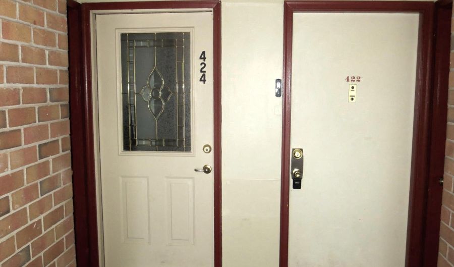 424 MEADOWVIEW Ln 424, Mont Clare, PA 19453 - 3 Beds, 2 Bath