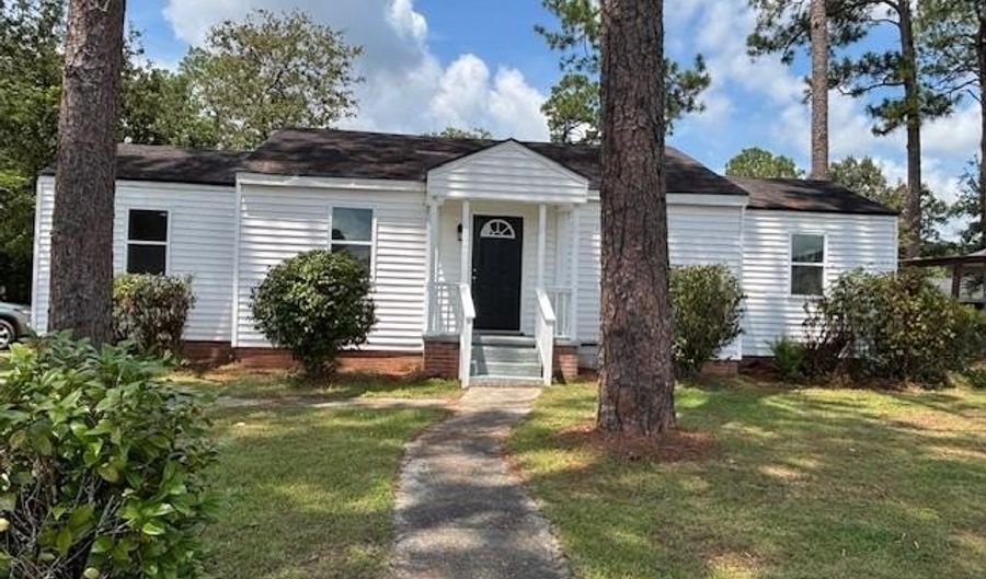 606 Chason St, Bainbridge, GA 39819 - 3 Beds, 2 Bath