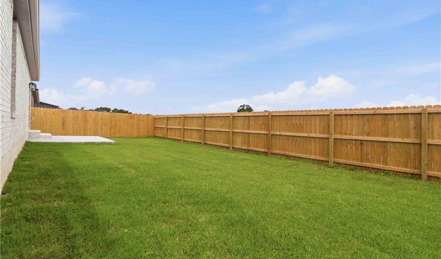 6704 Orange Ave, Bentonville, AR 72713 - 3 Beds, 3 Bath