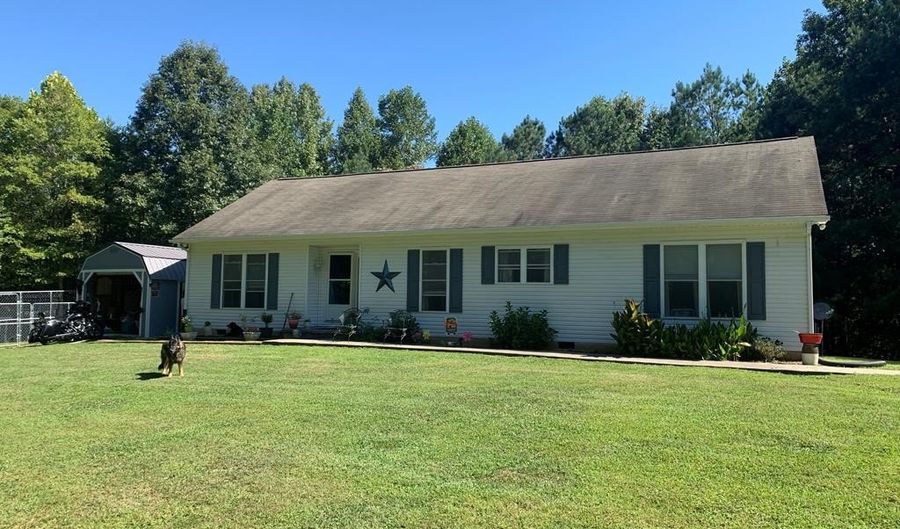 1337 Conner Ln, Axton, VA 24054 - 3 Beds, 2 Bath