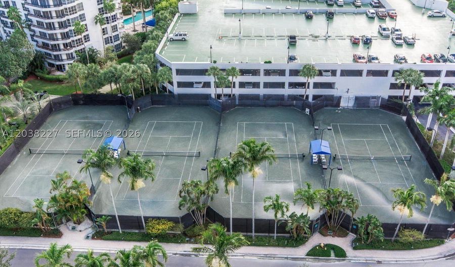 19101 NE 36th Ct 2912, Aventura, FL 33180 - 2 Beds, 2 Bath