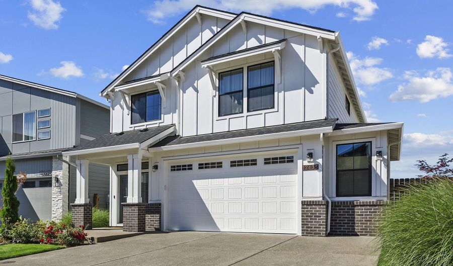 12435 SW SILVERTIP St, Beaverton, OR 97007 - 4 Beds, 3 Bath