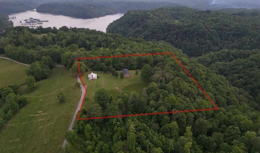 1086 Martin Cross Rd, Albany, KY 42602 - 3 Beds, 2 Bath