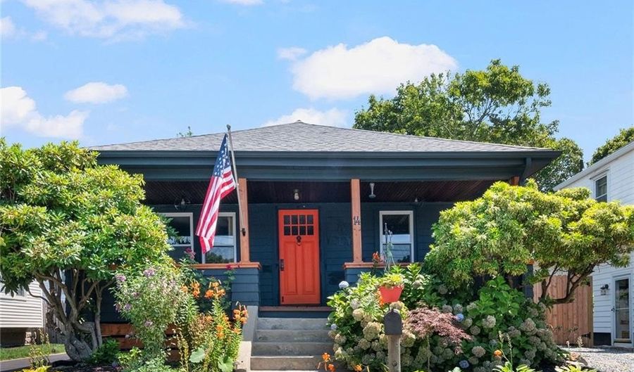 14 Elinora St, East Providence, RI 02915 - 2 Beds, 1 Bath