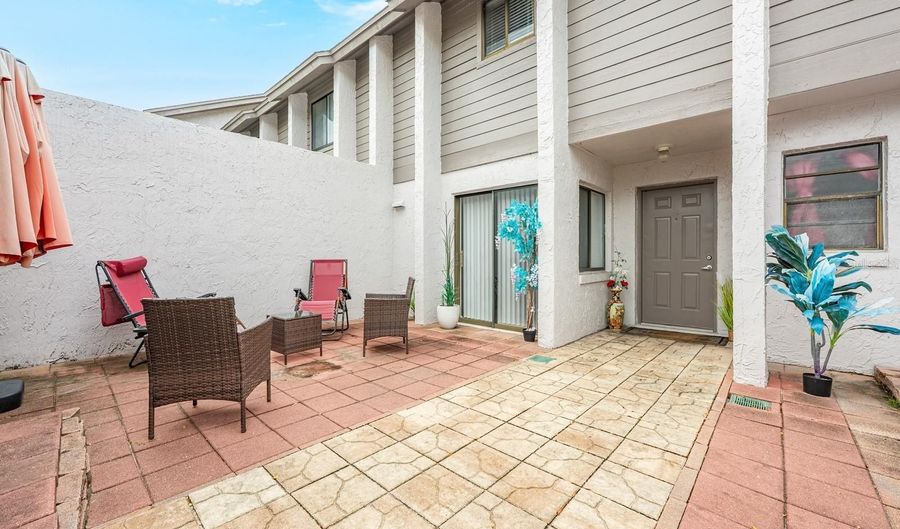 137 OLIVE TREE Cir 137, Altamonte Springs, FL 32714 - 2 Beds, 3 Bath