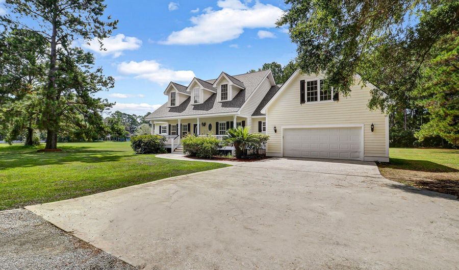 30 Grande Oaks Way, Beaufort, SC 29907 - 4 Beds, 3 Bath