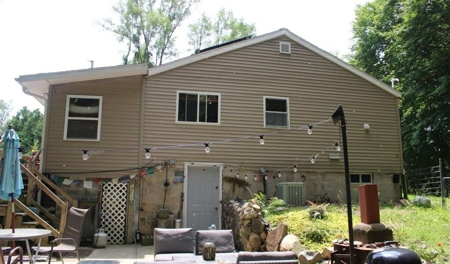 4477 104th Ave, Allegan, MI 49010 - 3 Beds, 1 Bath