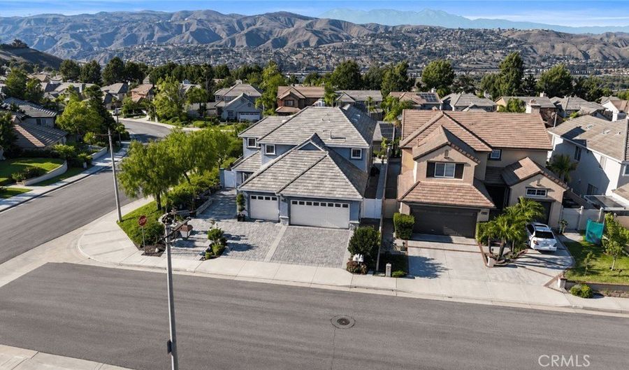 8805 E Crestview, Anaheim, CA 92808 - 4 Beds, 3 Bath
