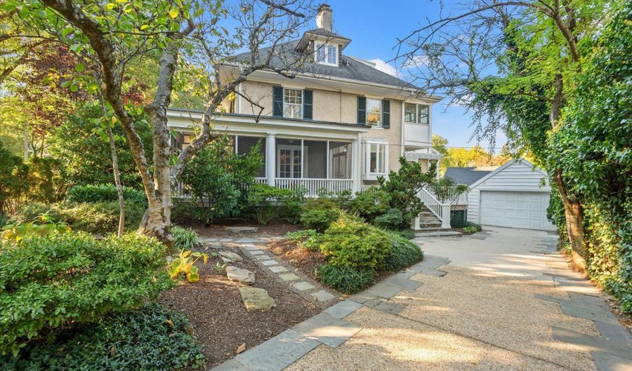 3825 INGOMAR St NW, Washington, DC 20015 - 5 Beds, 5 Bath