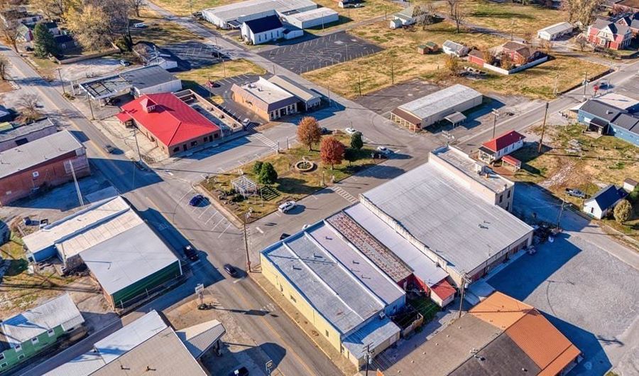 110 W Gallatin St, Adairville, KY 42202 - 0 Beds, 0 Bath