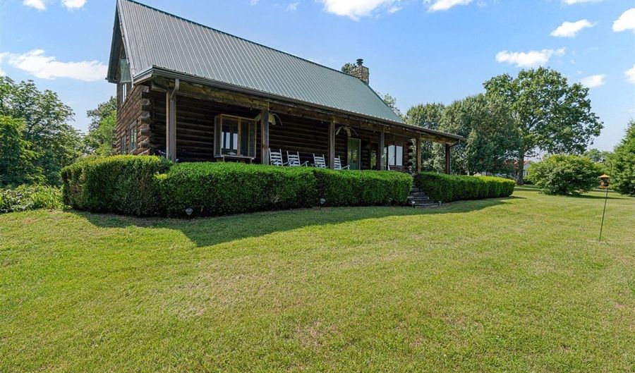 6797 New Gallatin Rd, Adolphus, KY 42120 - 3 Beds, 2 Bath