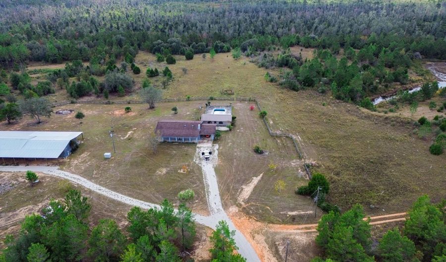 22875 NW Parker Ln, Altha, FL 32421 - 4 Beds, 3 Bath