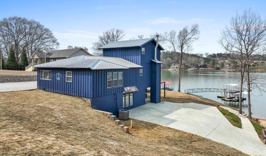 346 BRIDGEVIEW Dr, Arley, AL 35541 - 5 Beds, 4 Bath