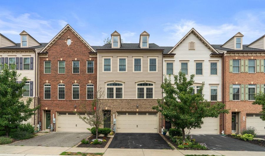 148 MERRIMACK Way, Arnold, MD 21012 - 3 Beds, 4 Bath