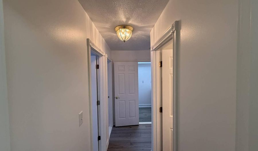 205 Tennessee Short Cut Rd, Albany, KY 42602 - 3 Beds, 3 Bath