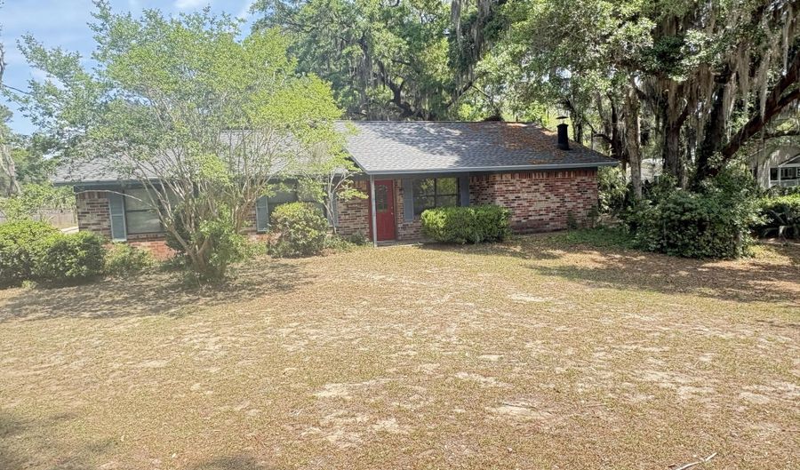 41 Shorts Landing Rd, Beaufort, SC 29907 - 2 Beds, 1 Bath