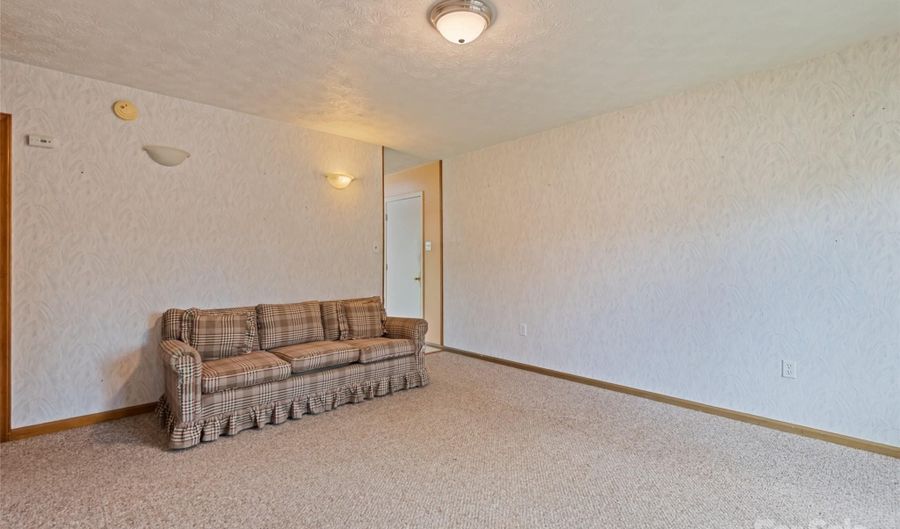 14 Fieldcrest Rd, Arden, NC 28704 - 3 Beds, 2 Bath