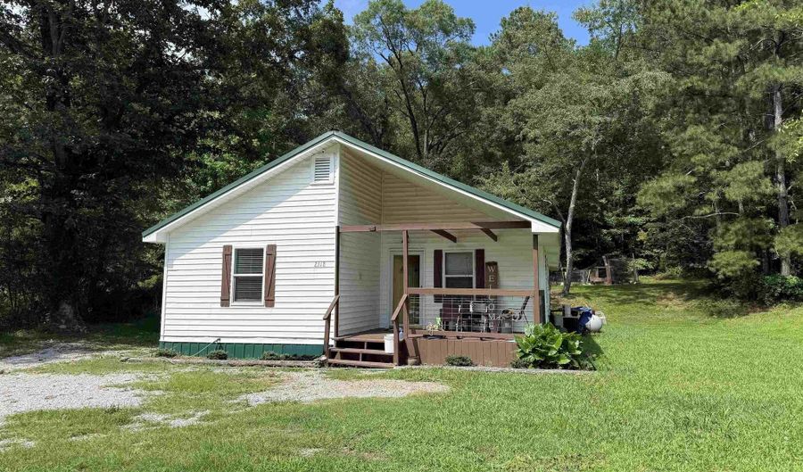 2318 HIGHWAY 9, Anniston, AL 36207 - 2 Beds, 3 Bath