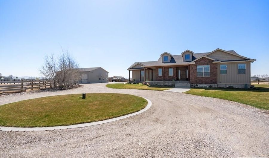 431 W 300 N, Blackfoot, ID 83221 - 5 Beds, 4 Bath