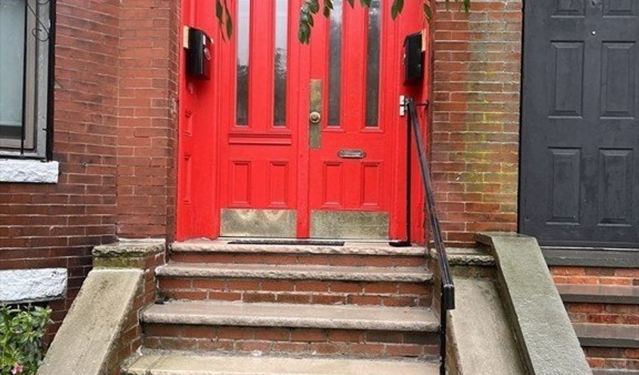 11 Winthrop St 1, Boston, MA 02119 - 1 Beds, 2 Bath