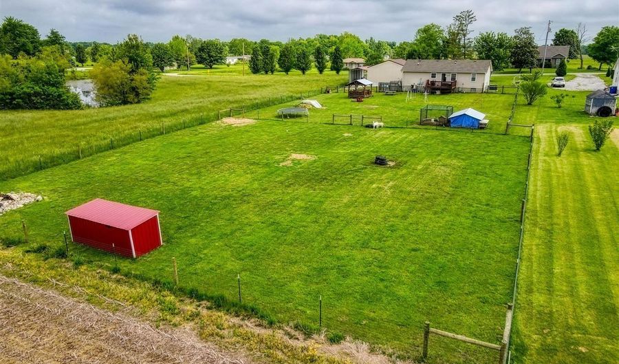 1459 Browning Rd, Auburn, KY 42206 - 3 Beds, 2 Bath