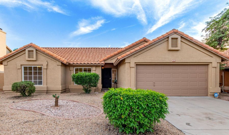 4121 E CASCALOTE Dr, Cave Creek, AZ 85331 - 3 Beds, 2 Bath