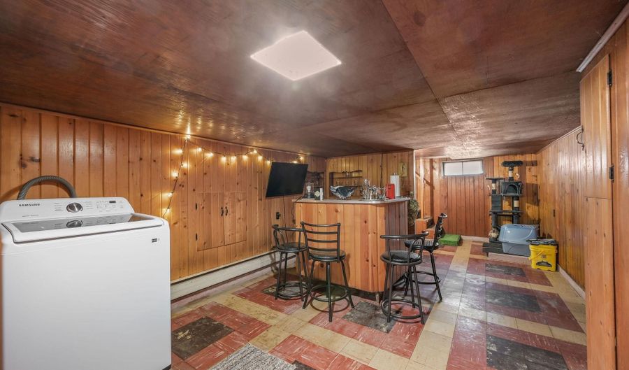 11 SIMPSON St, Harrington, DE 19952 - 3 Beds, 2 Bath